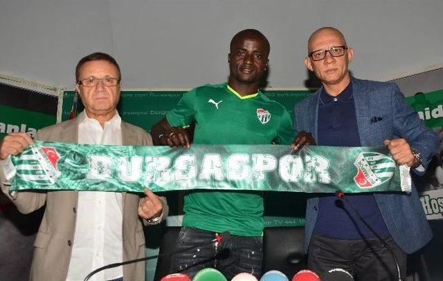 Bursaspor, Dany İle S&ouml;zleşme İmzaladı 1