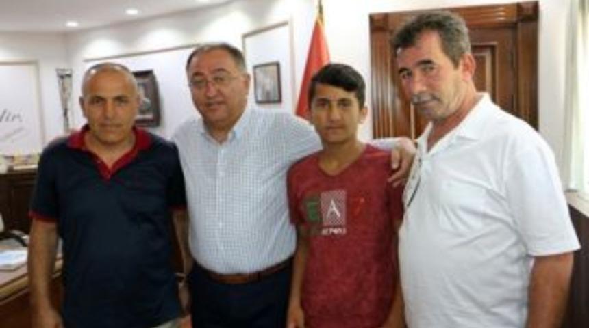 Yalovalı Boks&ouml;r Milli Takım Kampında