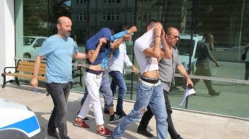 Hurda Malzeme Çalan 3 Kişi Tutuklandı