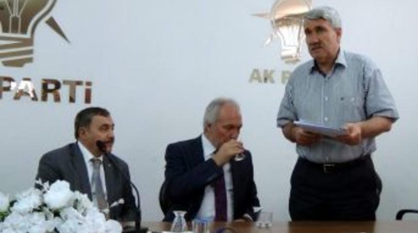 Musa Yılmaz, Bakan Eroğlu&rsquo;na İl &Ouml;zel İdaresi&rsquo;nin Faaliyetleriyle İlgili Bilgi Sundu