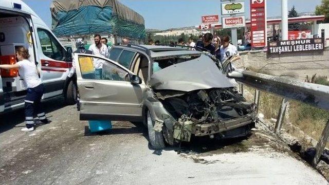 Kütahya’da Zincirleme Trafik Kazası: 3 Yaralı