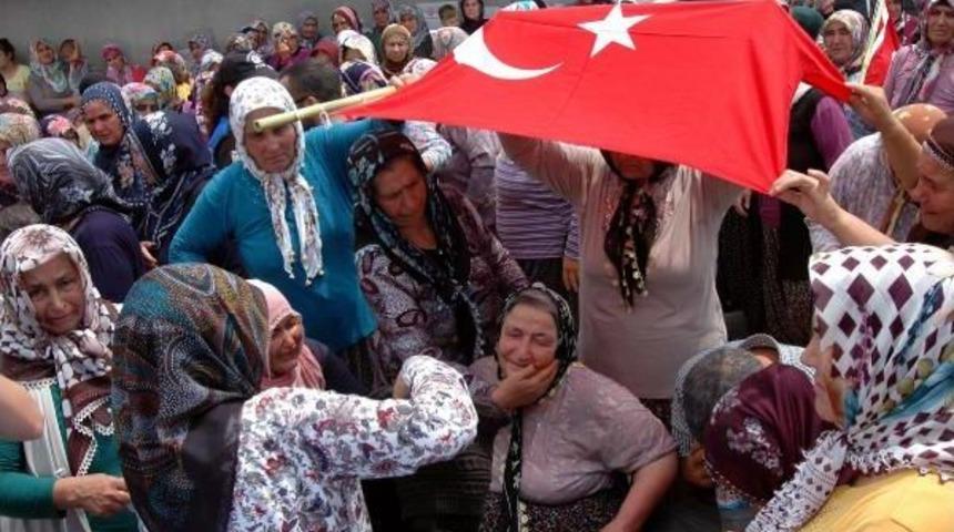 Pozantı Emniyet M&uuml;d&uuml;rl&uuml;ğ&uuml;'ne Silahlı Saldırı: 2 Polis Şehit, 2 Pkk'lı &Ouml;ld&uuml;r&uuml;ld&uuml; (6)