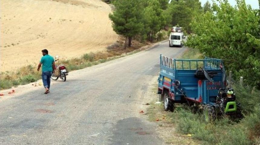 Tarım Aracı Devrildi: 2 Yaralı