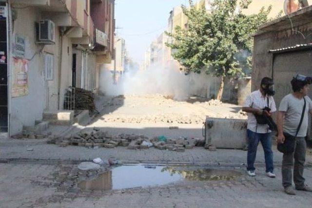 Mardin de Yol Kesen Pkk lılara Polis Müdahale Etti 3