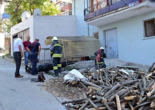 Fırında Çıkan Yangın İtfaiyeyi Alarma Geçirdi