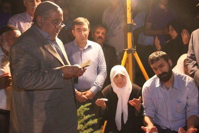 Bakan Yılmaz&rsquo;ın Ağabeyi Defnedildi 1