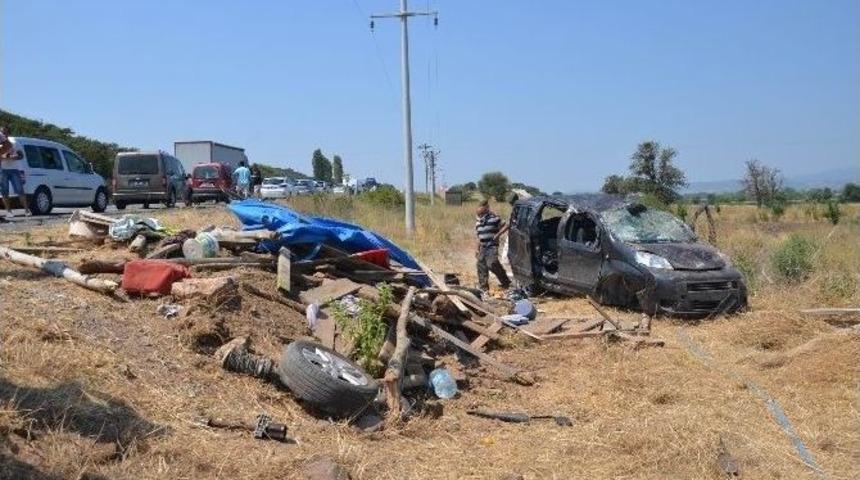 (&ouml;zel Haber) Kazada Yaralanan Kadın İlk &Ouml;nce Annesini Sordu