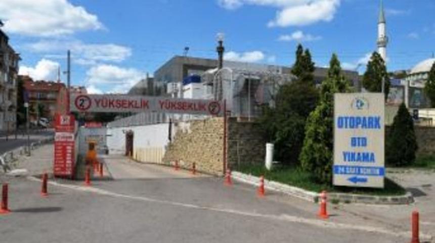 İzmit Belediyesi Otoparkı 7/24 Hizmette