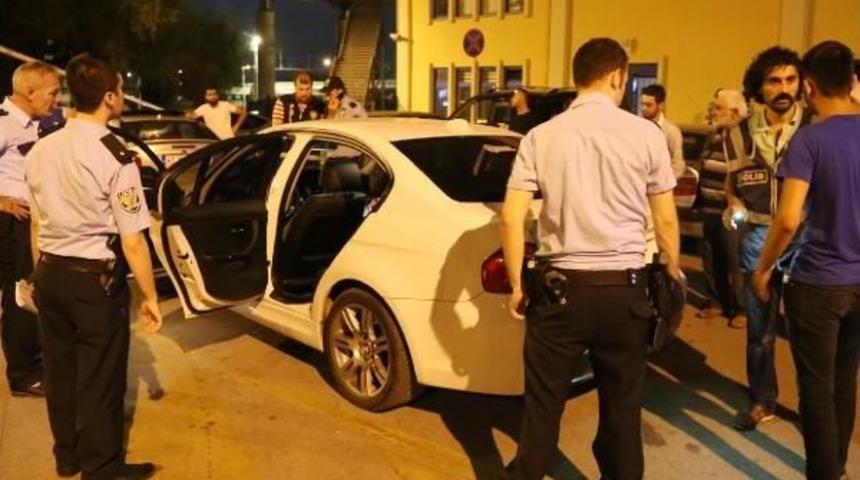 Kocaeli'de Polisten Sıkı G&uuml;venlik &Ouml;nlemleri