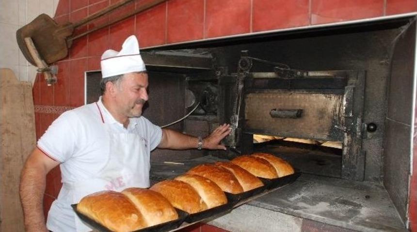Sıcak Havada &lsquo;ekmek&rsquo; M&uuml;cadelesi