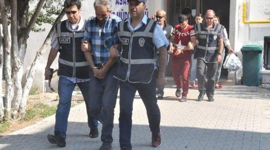 Evlenme Vaadi Ile Yaşlı Adamı D&ouml;v&uuml;p 19  Bin Lirasını Gasp Ettiler