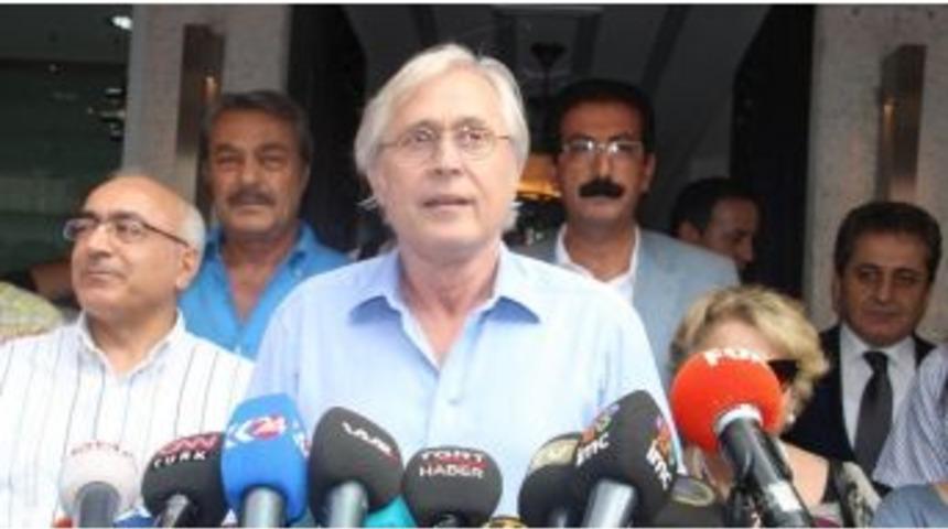 Ali Bayramoğlu: "&ccedil;&ouml;z&uuml;m S&uuml;reci &Ouml;l&uuml;mc&uuml;l Bir Kopuş Yaşamaktadır"