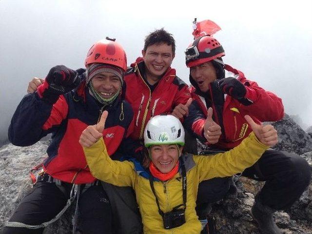 Carstenz Dağına Tırmanan İlk Ve Tek T&uuml;rk Yurda D&ouml;nd&uuml; 2