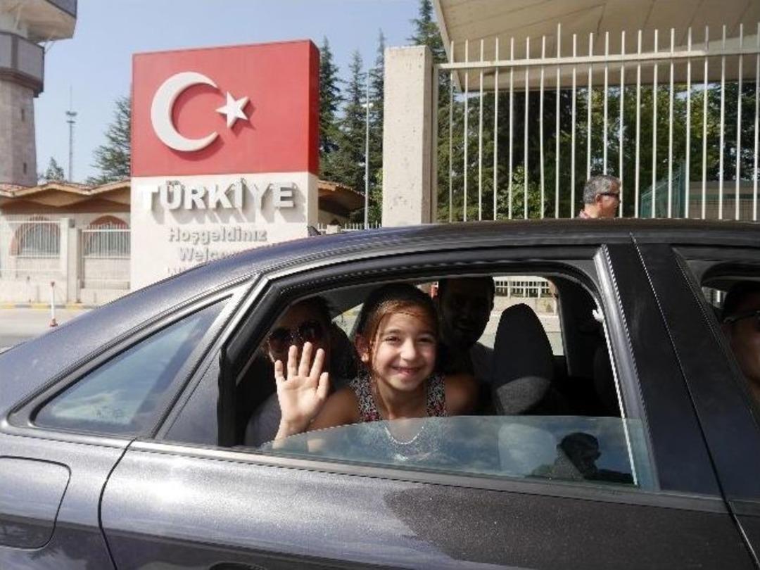 Gurbet&ccedil;ilerin Gelişleri Artarak Devam Ediyor