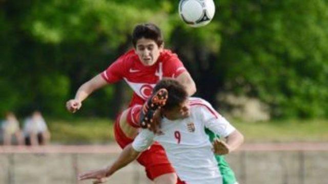 Altınordu Genç Yusuf Yalçın Aslan'ı A Takıma Aldı