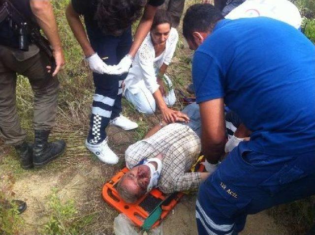 Erdek&rsquo;Te Otomobil U&ccedil;uruma Yuvarlandı: 1 &Ouml;l&uuml;, 1 Yaralı 3