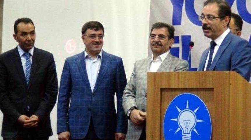 Bakan G&uuml;ll&uuml;ce: Ter&ouml;r Al&ccedil;aklık, Şerefsizlik, Namussuzluktur