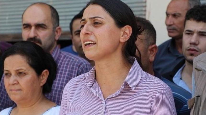 Hdp&rsquo;li Uca Silopi&rsquo;de Cenazeler İ&ccedil;in Bekleyen Aileler İle G&ouml;r&uuml;şt&uuml;