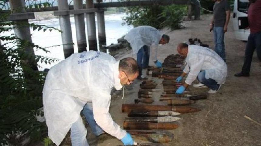 Kızılırmak'ta &Ccedil;eşitli &Ccedil;apta 130 Adet Mermi Bulundu