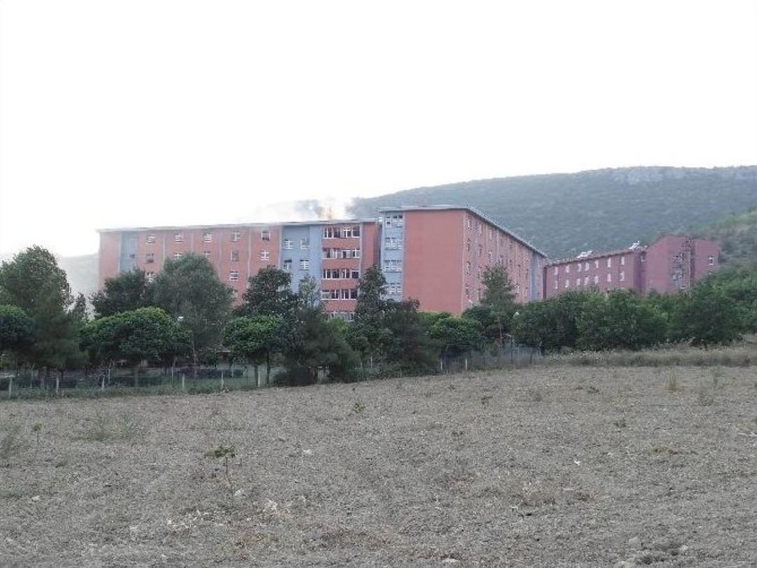 Cezaevinde Yangın &Ccedil;ıktı