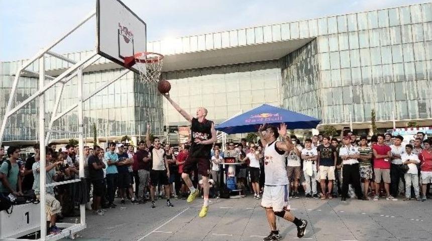 Sokak Basketbolu Nefes Kesti