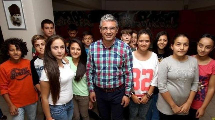 Karşıyakalılar Andımız&rsquo;ı Okuyacak