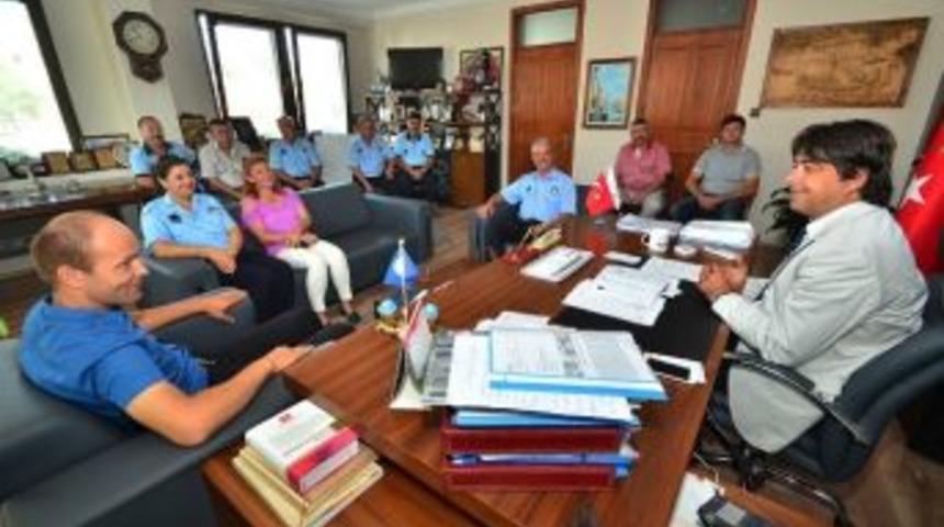 Zabıtalardan Başkan Demirağ&rsquo;a Ziyaret