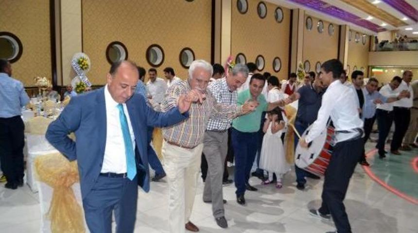 Siirt Ve Mardinli Gelin-Damat Savcılar, Batman'da Evlendi