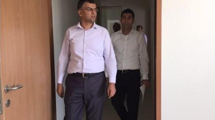 M&uuml;d&uuml;r Ekinci&rsquo;nden Hastane Ziyareti