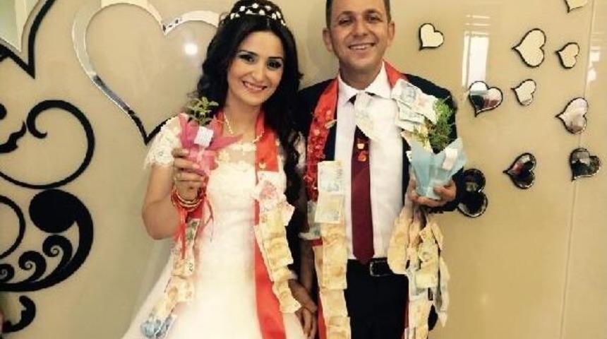 Nikahta Şeker Yerine Fidan Dağıttılar