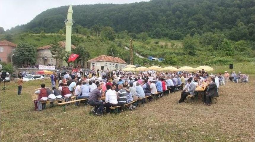Bakan Yardımcısı Ceylan, 3 K&ouml;y&uuml;n Asfalt A&ccedil;ılış T&ouml;renine Katıldı