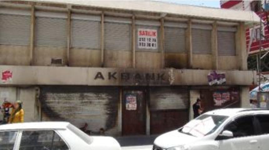 6-7 Ekim Olaylarında Yakılan Banka Binası Satışa &Ccedil;ıkarıldı