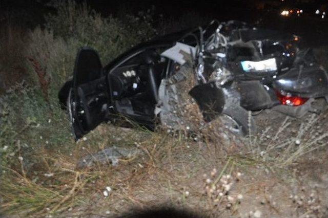 Boz&uuml;y&uuml;k&rsquo;te Trafik Kazası, 7 Yaralı 1