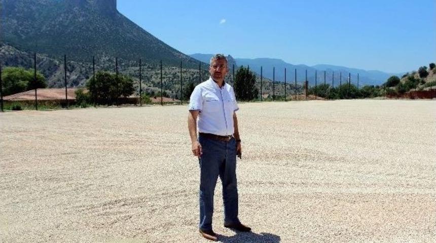 Sarıcakaya Sentetik Sahasına Kavuşuyor