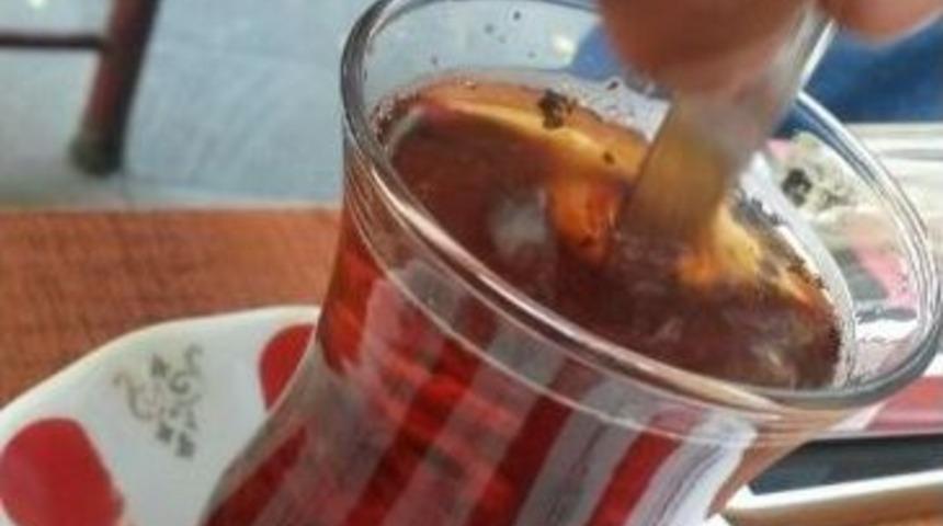 Tatvan&rsquo;da &Ccedil;ay Fiyatı Tartışması