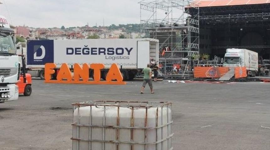 Tekirdağ Tepki G&ouml;sterdi, Dev Organizasyon İptal Edildi