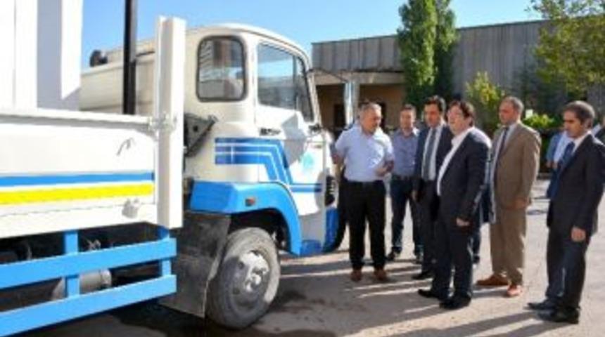 Hurda Ara&ccedil;lar Belediyenin İmk&acirc;nı İle Yenileniyor