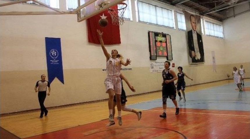 Ceyda Doma&ccedil; Yalova Vip&rsquo;te Kaldı