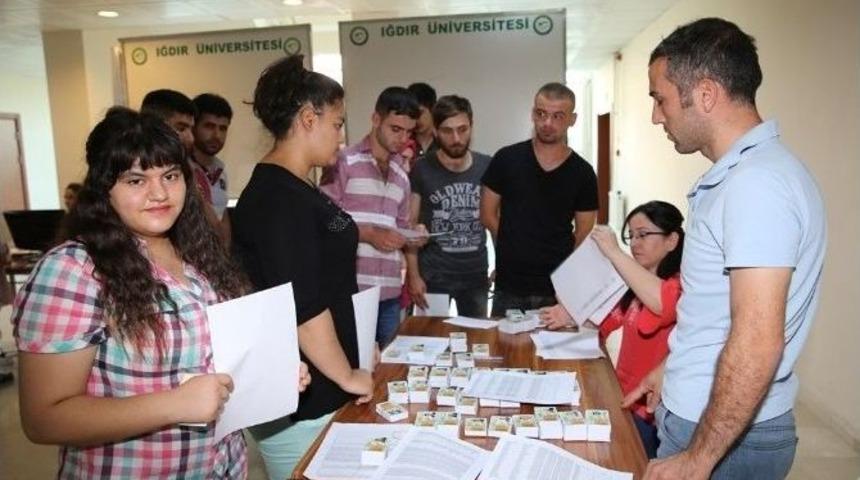 Iğdır &Uuml;niversitesi&rsquo;nde &Ouml;ğrenci Kayıtları Başladı