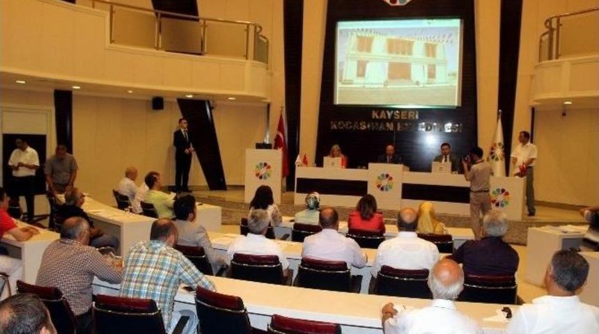 Kocasinan Belediyesi&rsquo;nde Gergin Meclis Toplantısı