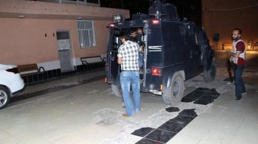 Nusaybin'de Polis Aracına Bombalı Tuzak: 1 Polis Yaralı