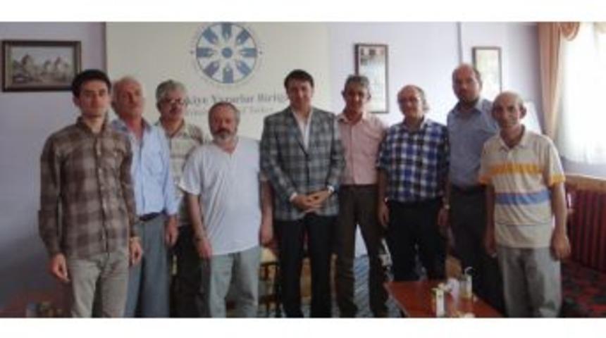 Erzurum Milletvekili Aydemir Tyb Erzurum Şubesi&rsquo;ni Ziyaret Etti