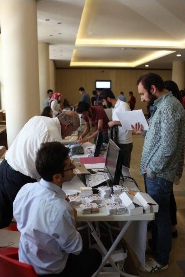 Atat&uuml;rk &Uuml;niversitesi&rsquo;nde Kayıtlar Başladı 1