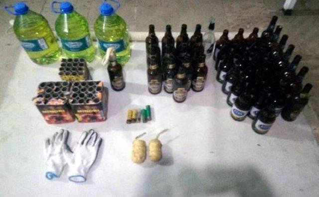 Diyarbakır da Eylemcilere Ait Molotof Ve Havai Fişek Ele Ge&ccedil;ti 1