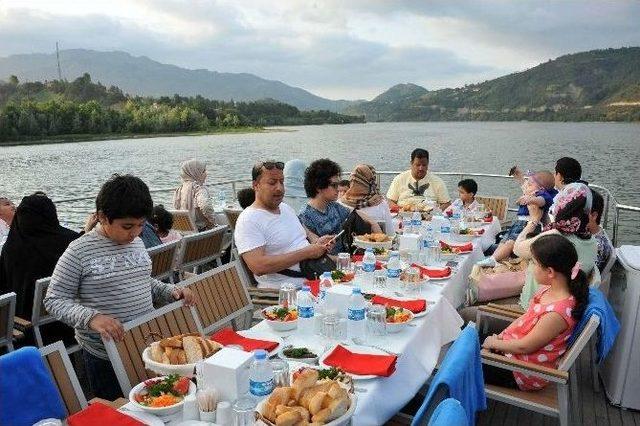 Ayvacık, Arap Turizm Yatırımcılarının Gözdesi