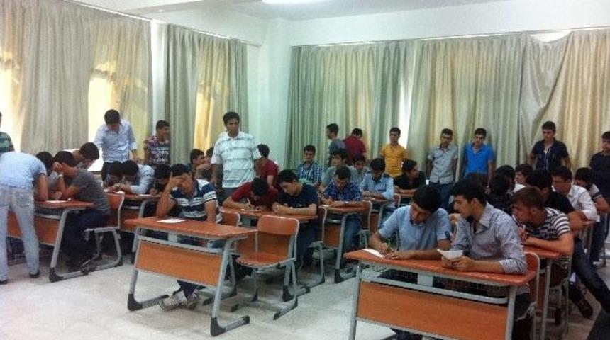Anadolu İmam Hatip Lisesi &Ouml;ğrencileri Mesleğe Tdv Desteğiyle Hazırlanıyor