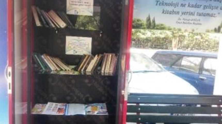 &ldquo;sokak K&uuml;t&uuml;phanesine Zarar Veriliyor&rdquo;