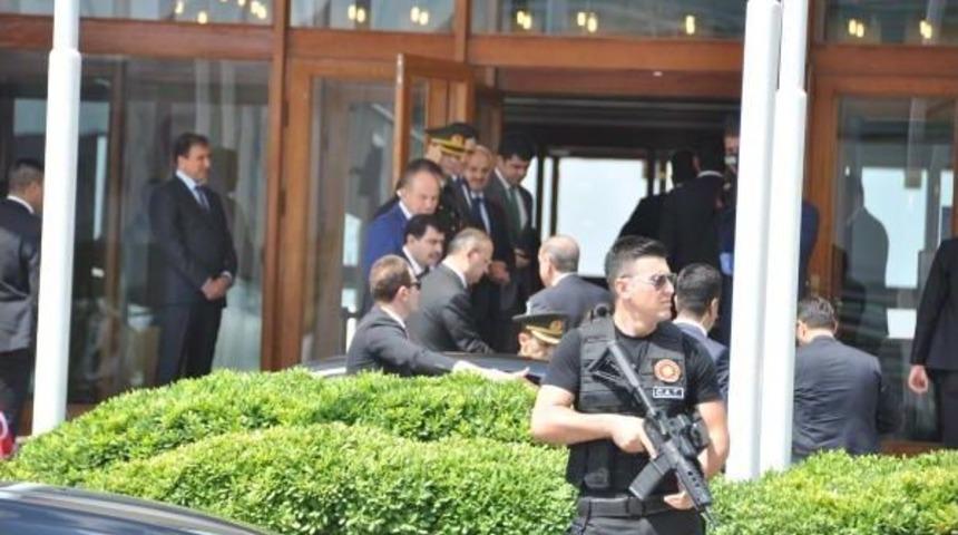 Cumhurbaşkanı Ankara'ya D&ouml;nd&uuml;