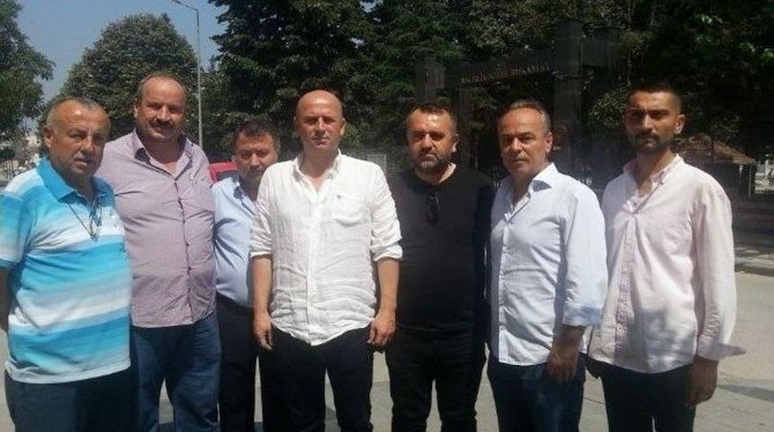 D&uuml;zceli Muhtarlar Askerlik Başvurusu Yaptı