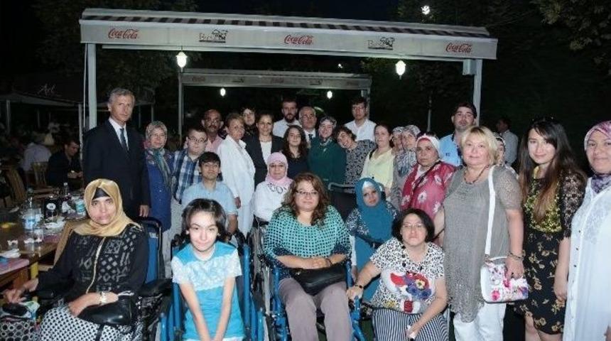 Eskişehir Valiliği&rsquo;nden Bağışı Ve Bağış&ccedil;ıyı Teşvik Yemeği